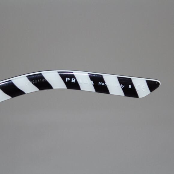 PRADA Black Grey Sunglasses NWT Model PR 04VS 57 - Picture 8 of 12